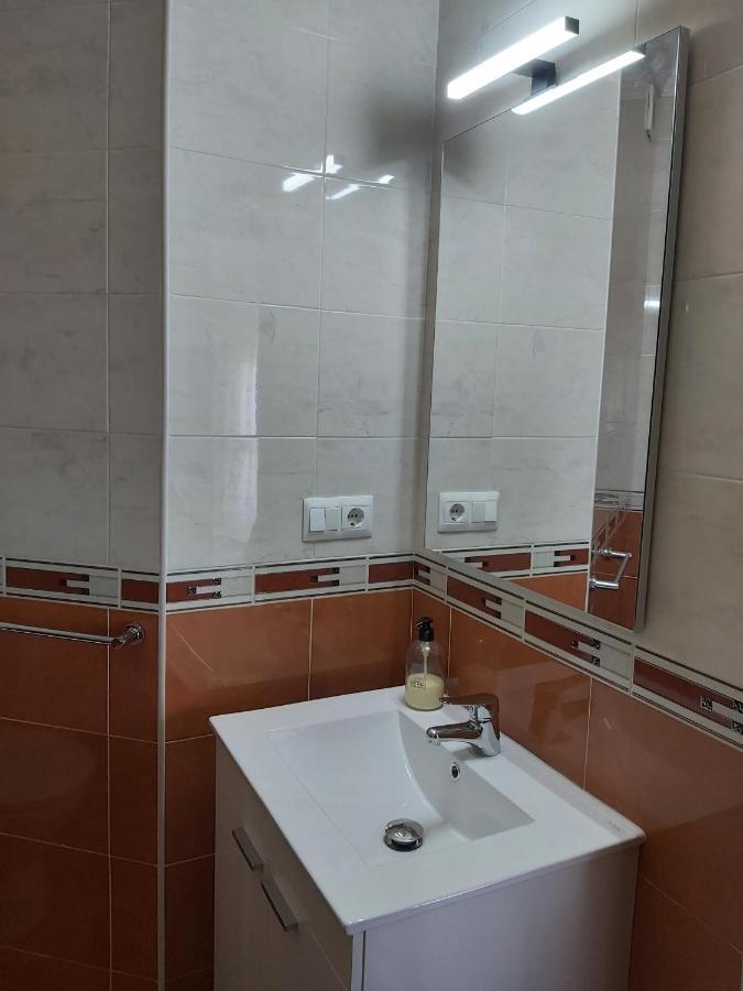 Albaida Apartment เนร์คา ภายนอก รูปภาพ